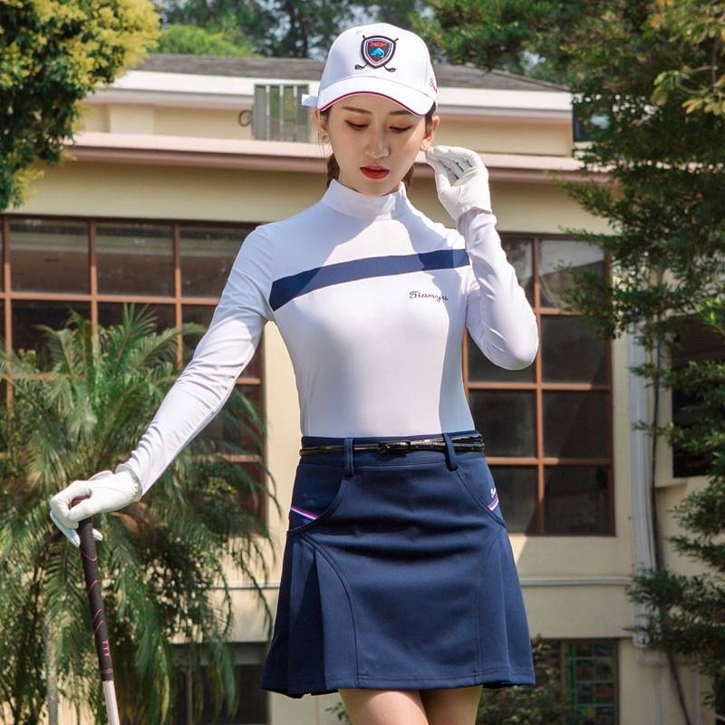 Chất liệu váy golf nữ phù hợp