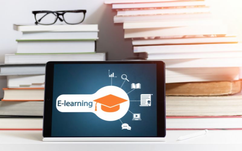 Top 10 phần mềm Elearning